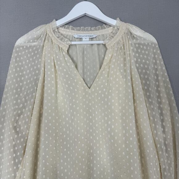 Diane von Furstenberg Blouse Womens 6 Cream Swiss Dot Popover Top Preppy Boho - Picture 3 of 15